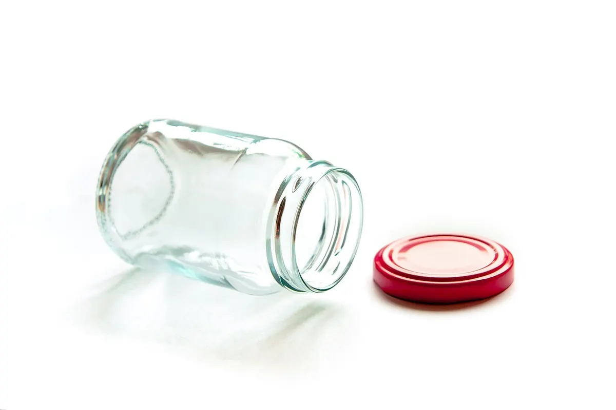 Water Bath vs Pressure Canning for Fruit Preserves: A Beginner's Comparison